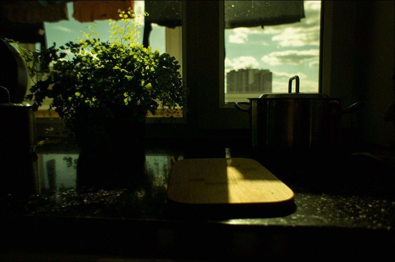 тарбеев, tarbeev, быт, окно, белье, жанр, солнце, небо Быт. фото превью