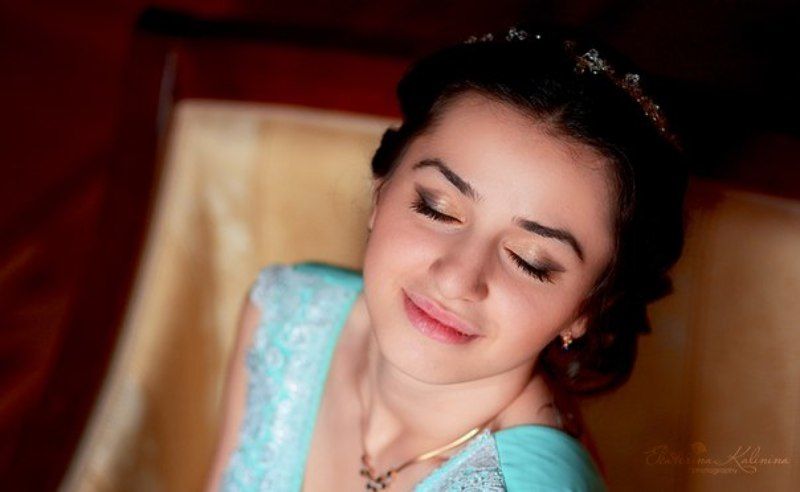 Выпускница фото превью