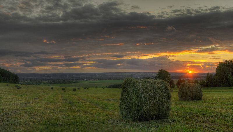 сено, лето, поле, россия, урал, вечер, закат, рассвет, утро, джигурда, безруков Урал фото превью
