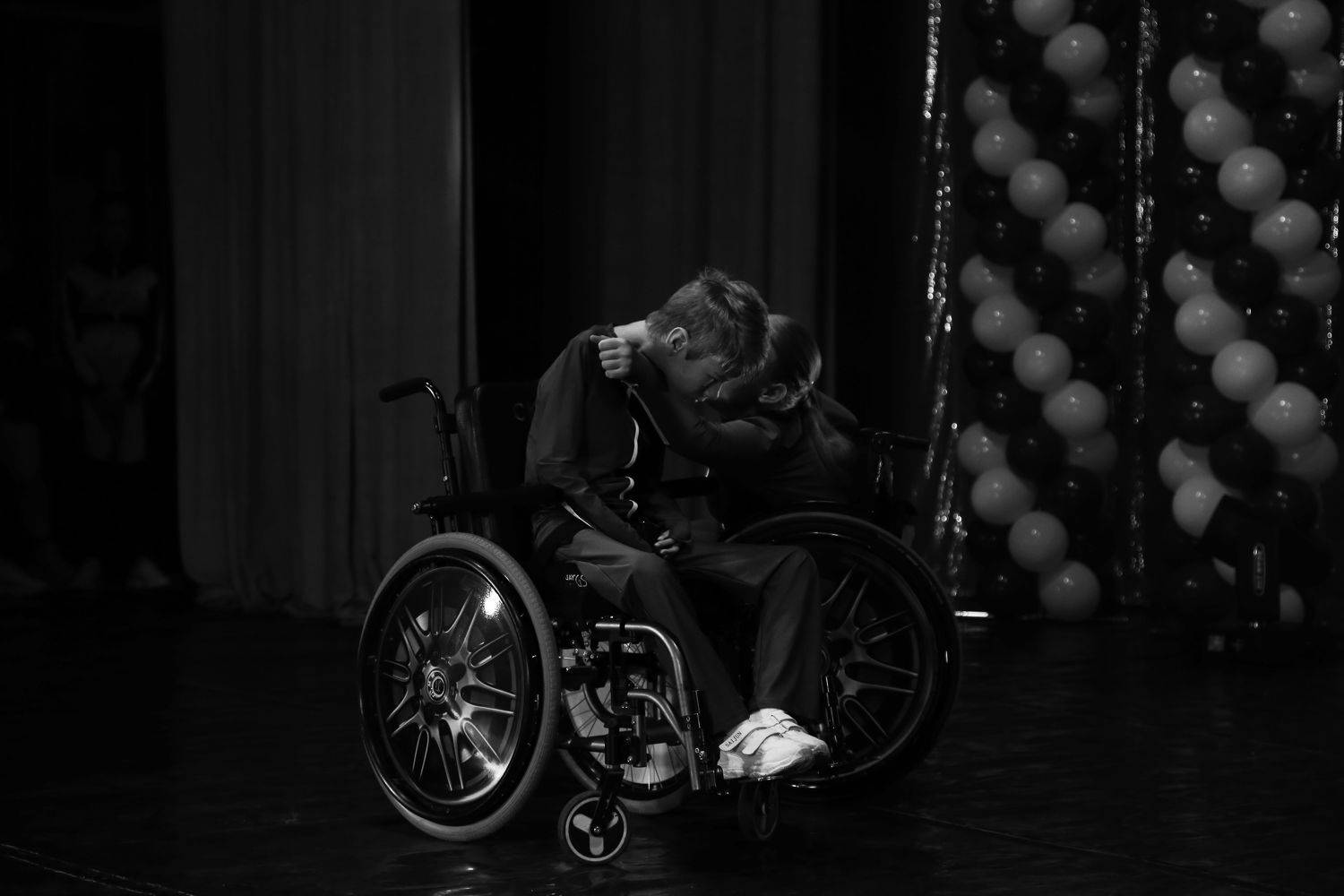 танцы, инвалидность, чб, Anastasia Tkachenko