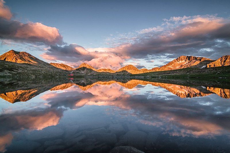 Lake, Mirror, Mountain, Reflection, Sunset Wishing for Clouds фото превью