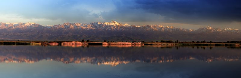 Казахстан Заилийский Алатау, пик Талгар 4978м. фото превью