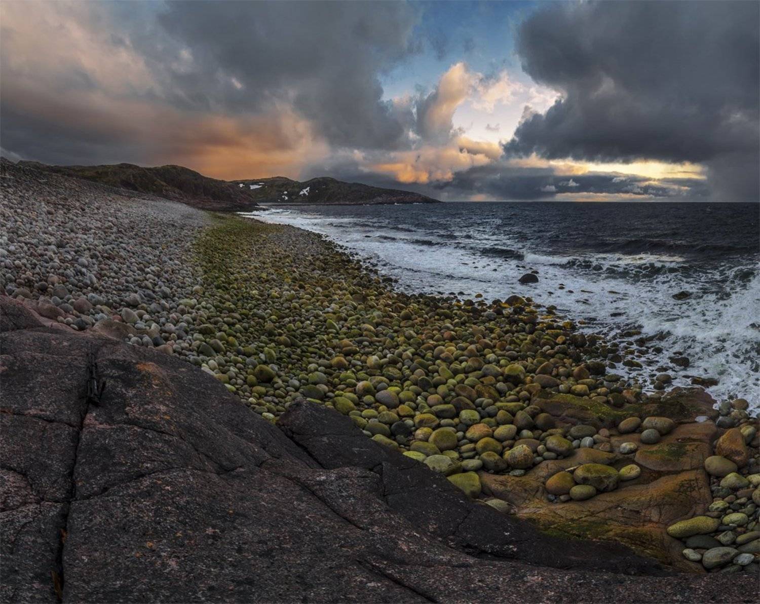 баренцево море, берег, закат, кольский п-ов, море, небо, ночь, облака, панорама, пейзаж, природа, путешествие, рассвет, север, туризм, Альберт Беляев