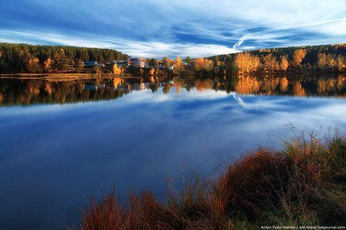 Autumn reflections IV