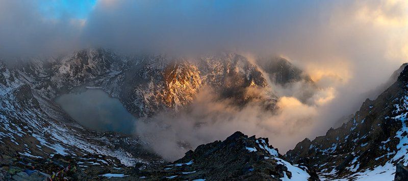 Гималаи, Госайкунда, Закат, Непал, Облака Вечерний прилив молочного океана Госайкунды фото превью