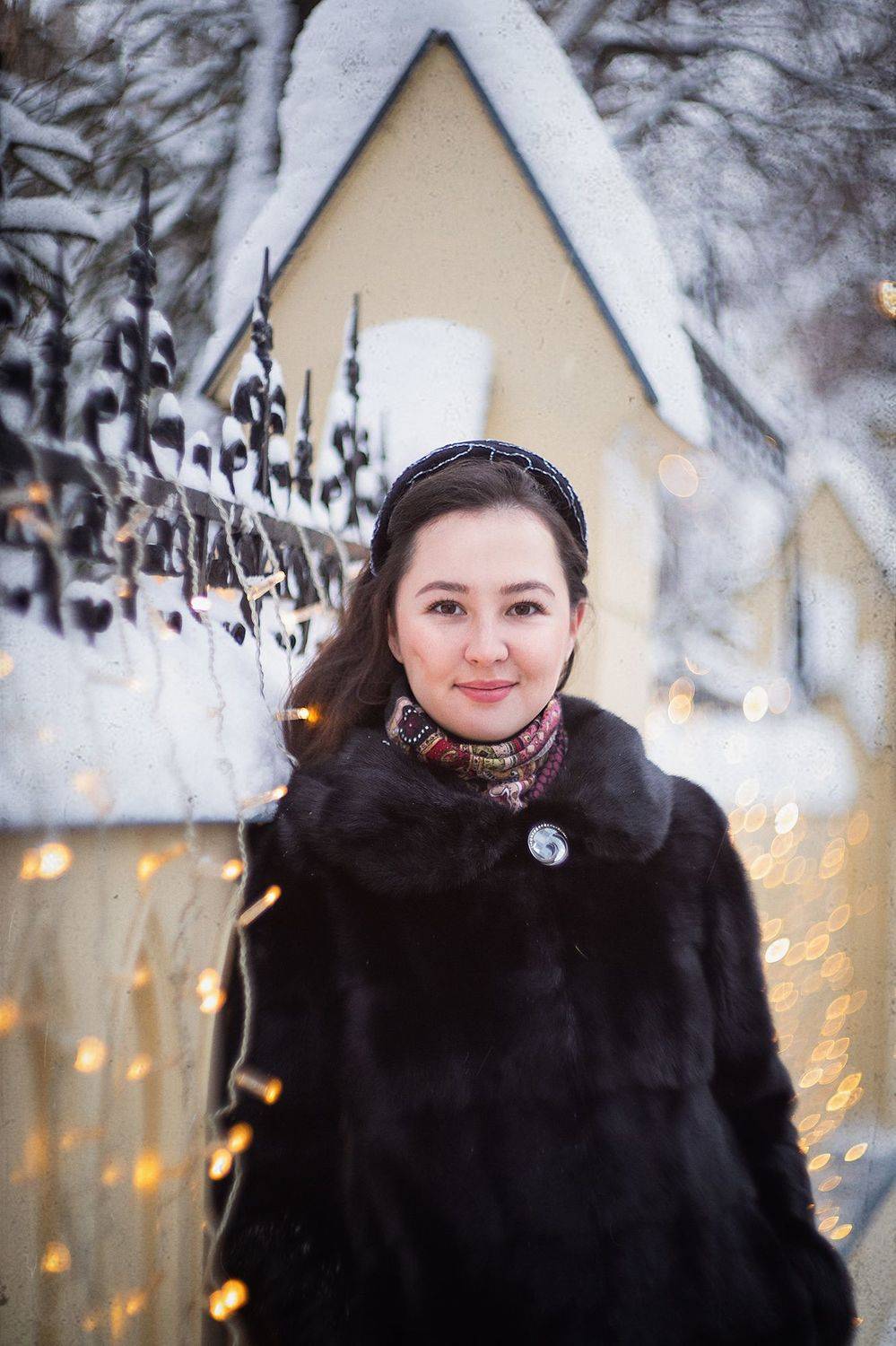 Портрет, фотосессия, зима, новый год, гирлянда, огоньки, елка, город, Москва, праздник, гелиос, Башкатова Юлия