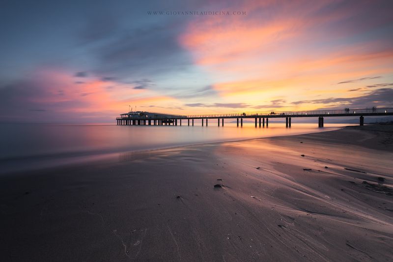 italy, tuscany, lido di camaiore, versilia, mediterranean, pier, long exposure, sunset, sea, sun, sky, cloud, light, panorama, coast, landscape, amazing, scenic, travel, destination Phoenix Sky фото превью