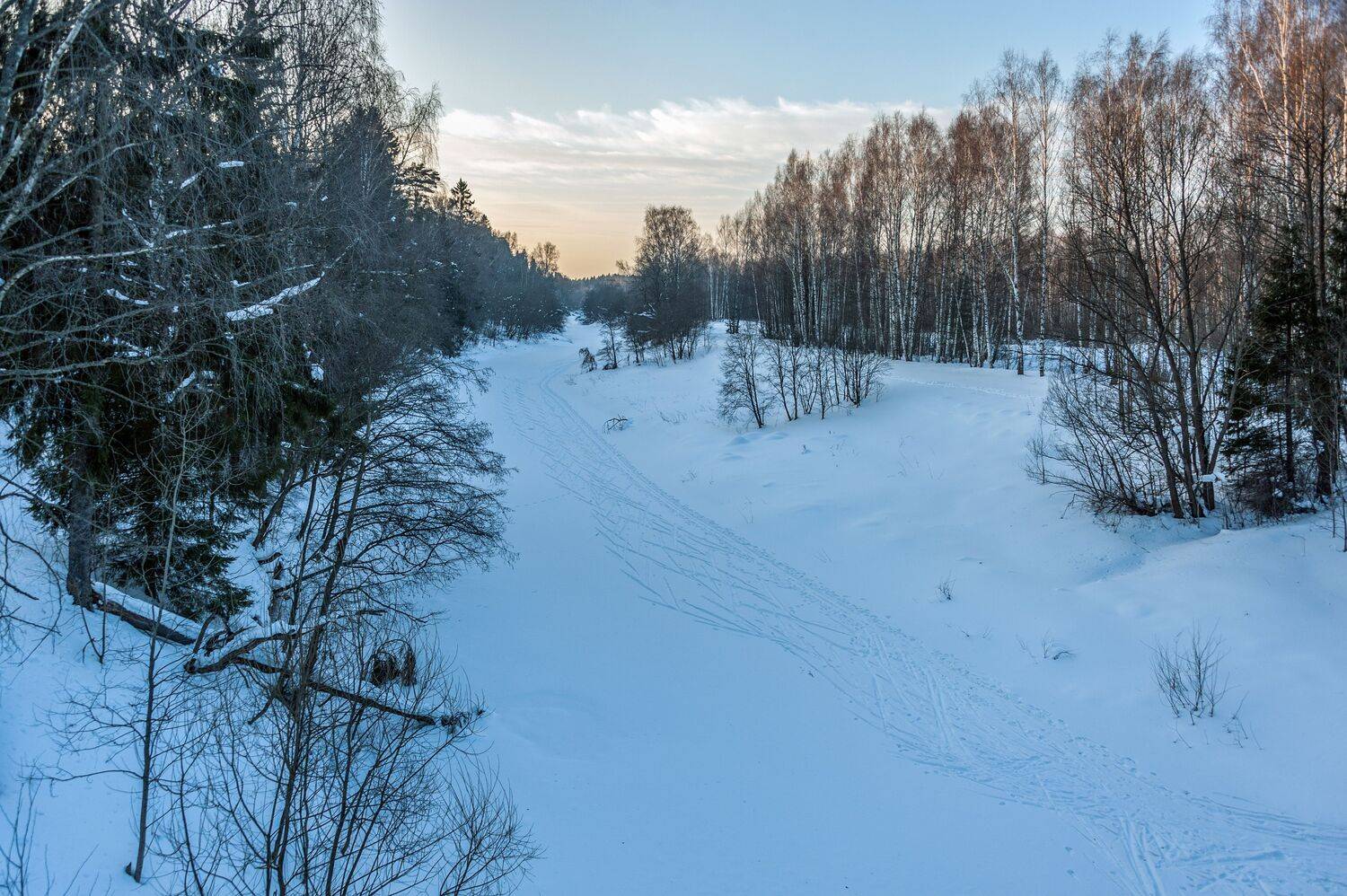 ,  Валерий