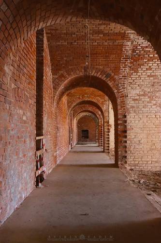 «Коридор казармы»