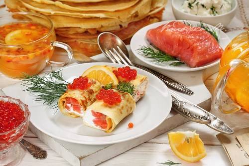 Блинчики с рыбкой и сливочным сыром