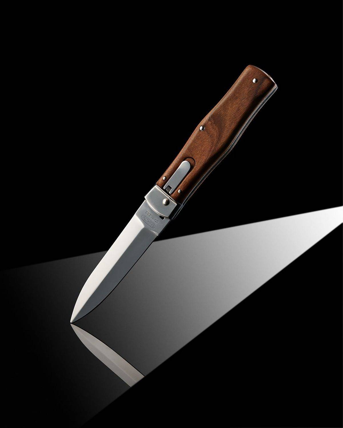 нож, отражение, Nilovs Konstantins