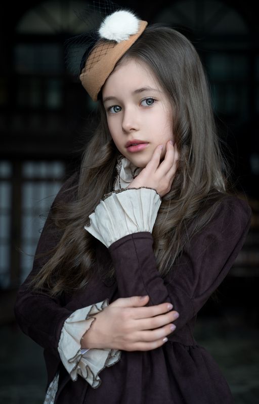 студийный портрет, красивая девочка, детский портрет, концептуальное Вероника фото превью