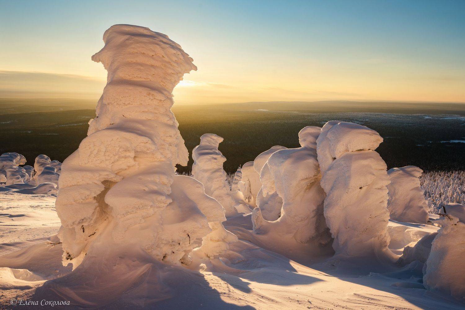 помяненный камень, колчимский камень, зимний пейзаж, закат, северный урал, рассвет, утро, Соколова Елена