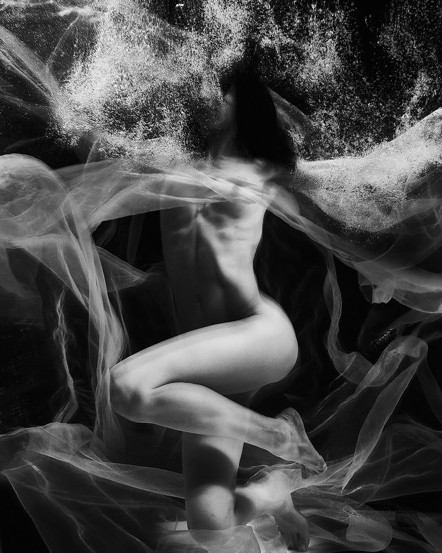 bnw, красота, арт, женщина, подводная фотосессия Woman фото превью