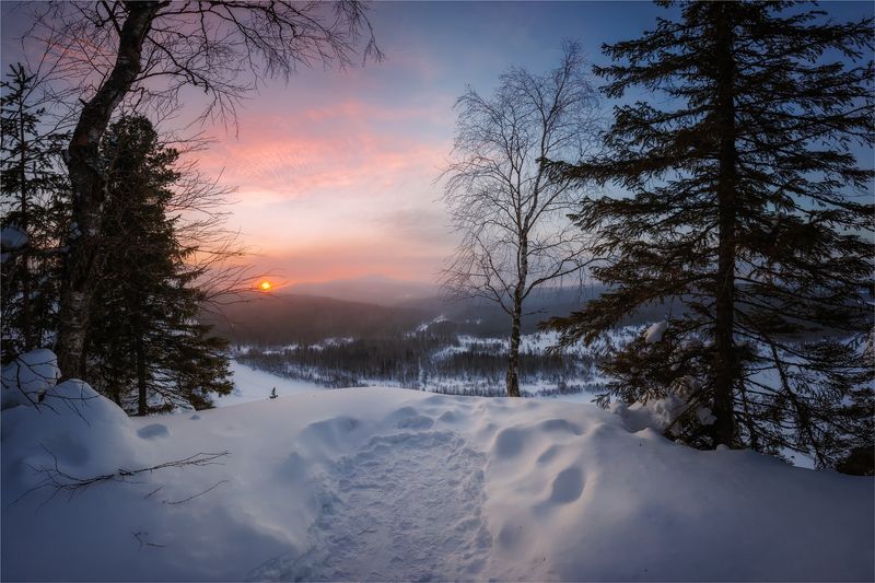 ветлан.закат.полюд.пермскийкрай.тайга.горы.лес.солнценебо.краскизаката Встречая закат... фото превью