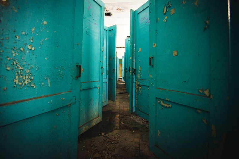 крым Двери фото превью