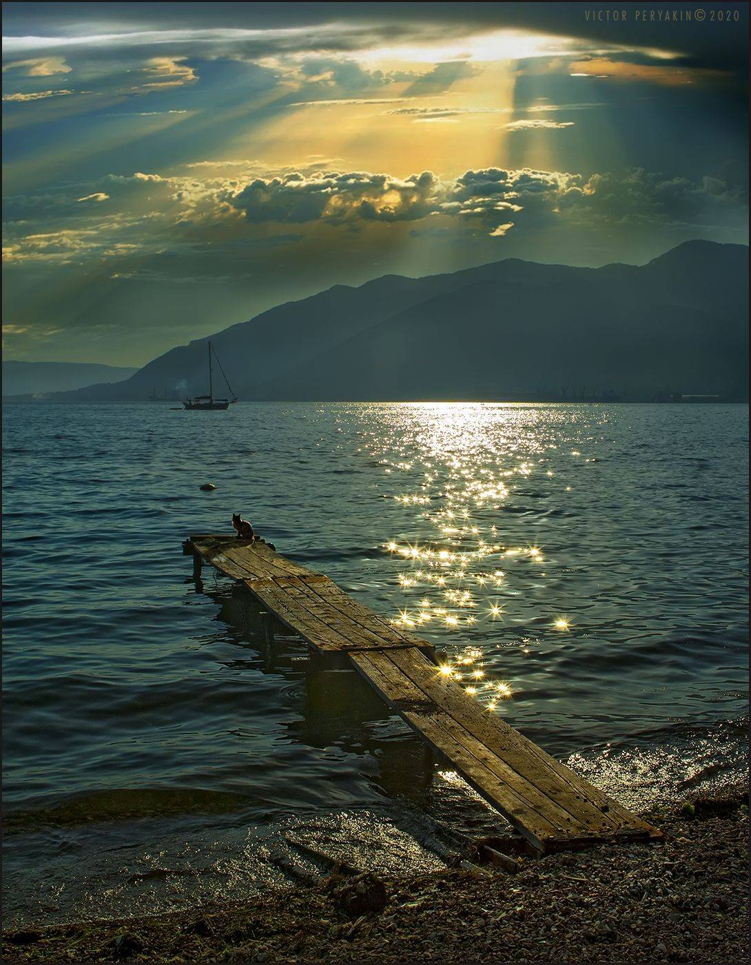 , Виктор Перякин