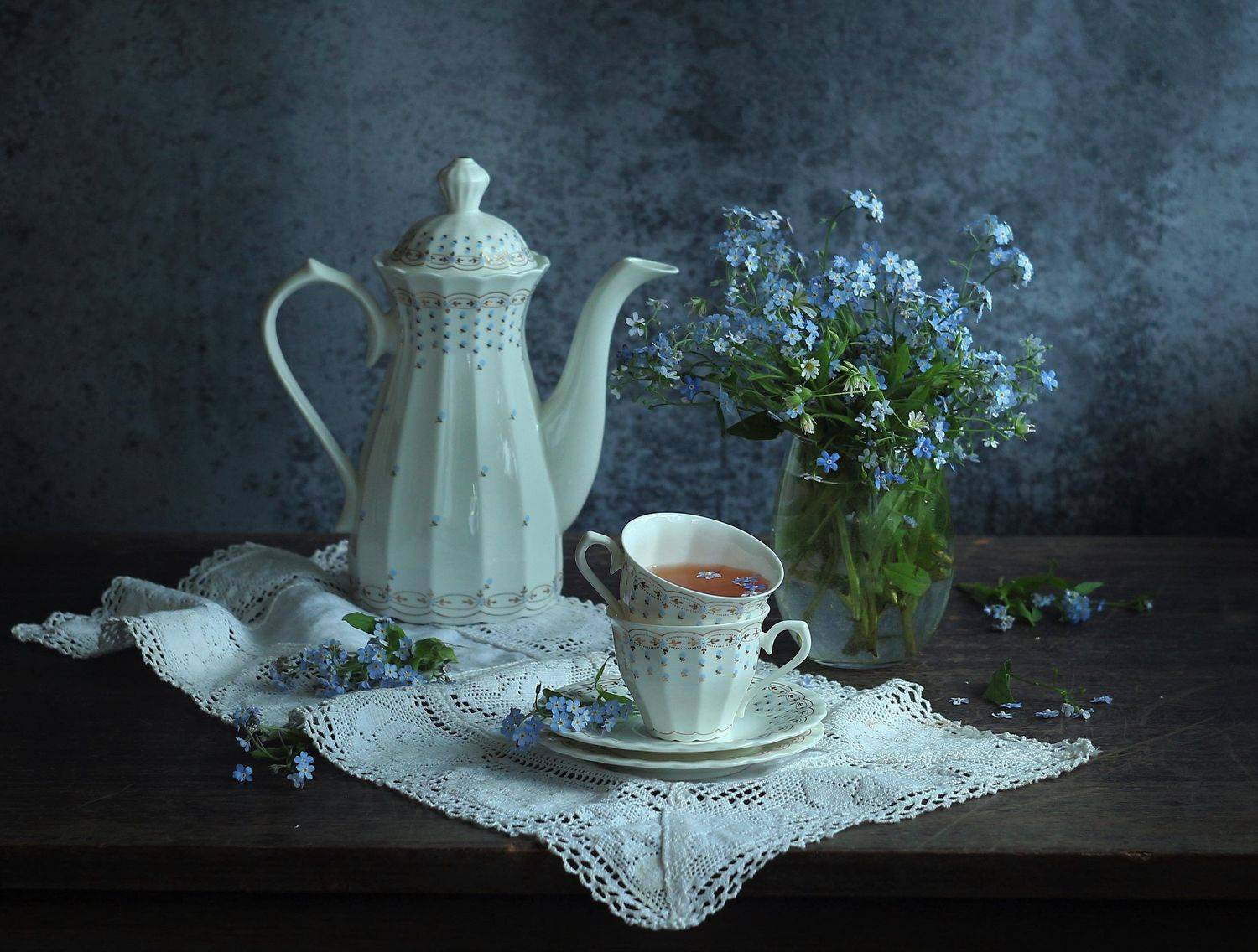 , Людмила Хрусталева*