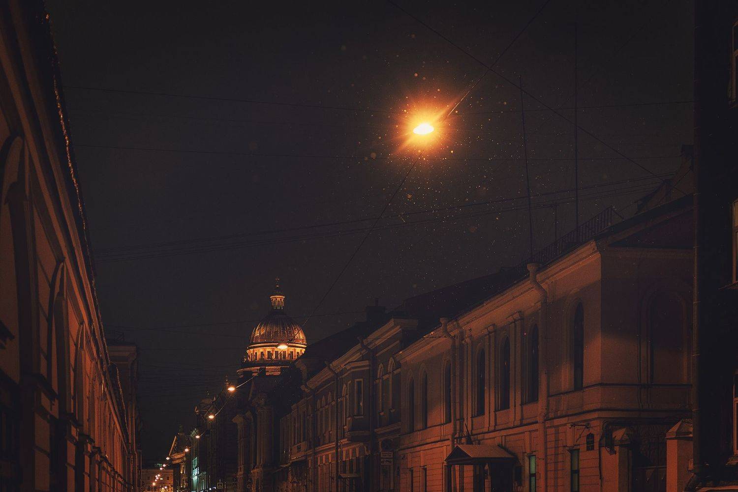 город, звезда, фонари, ночь, свет, архитекрура, Вавилова Елизавета