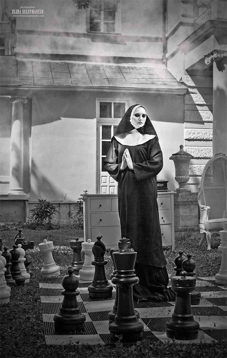 , Сулейманян Елена