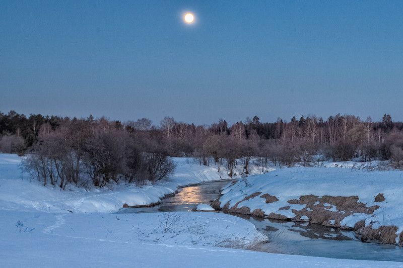 В лунном сиянии фото превью