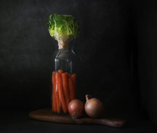 Carrots, Kopf Salad & onions