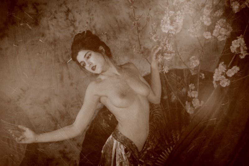 фантазии на тему ню. фото превью