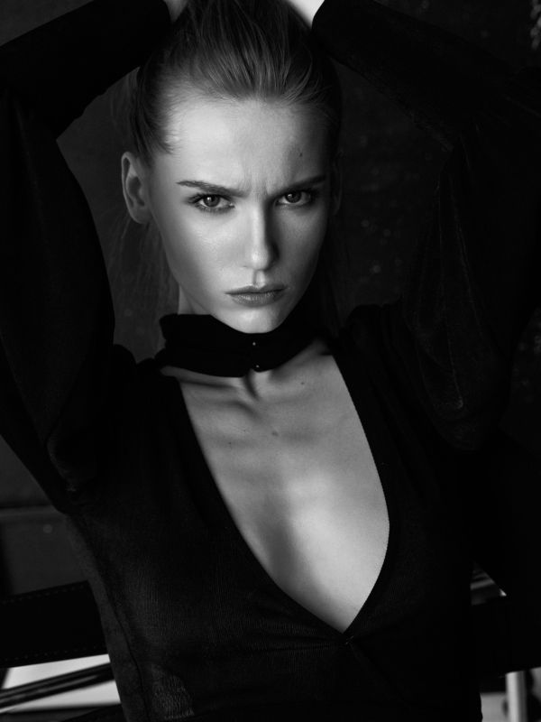 Tanya фото превью