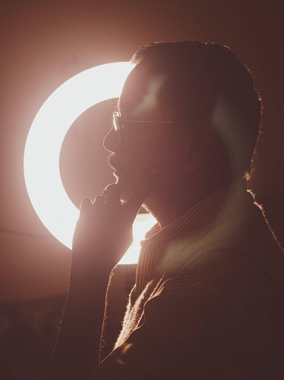 side face, portrait, ring light, lens flare, face, thinker, thinking, Mallick Sudipta
