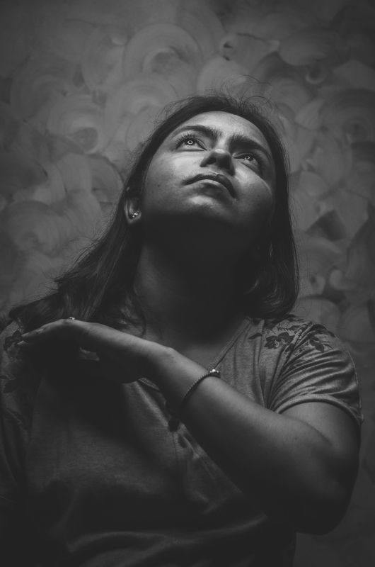 face, portrait, emotion, to the light, expression Samhita фото превью