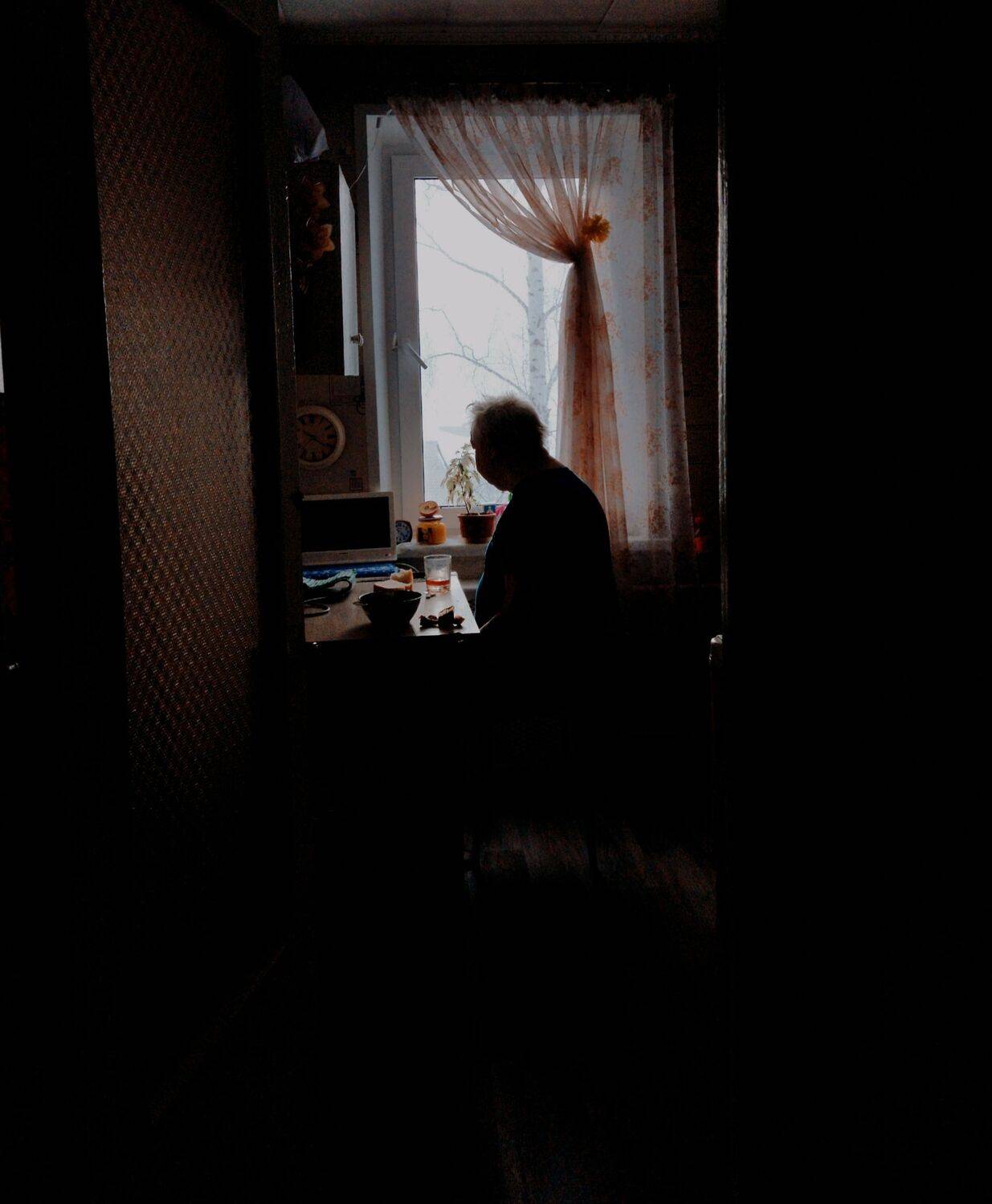 портрет, мужчина, дом, семья, тени, Smirnova Olga