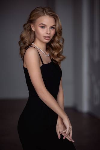 Женский портрет