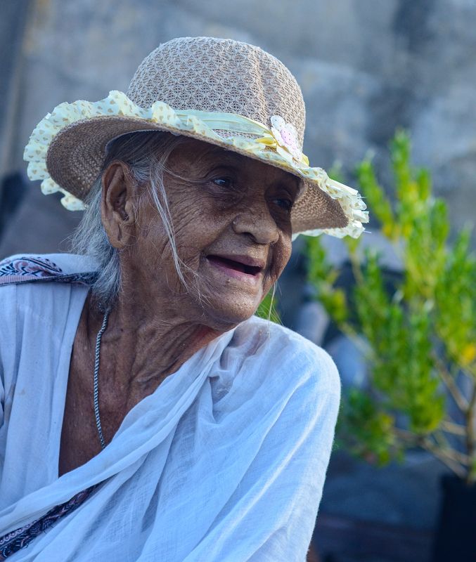 face, portrait, wrinkle, wrinkled face, aged, senior citizen, emotion Grandmother фото превью