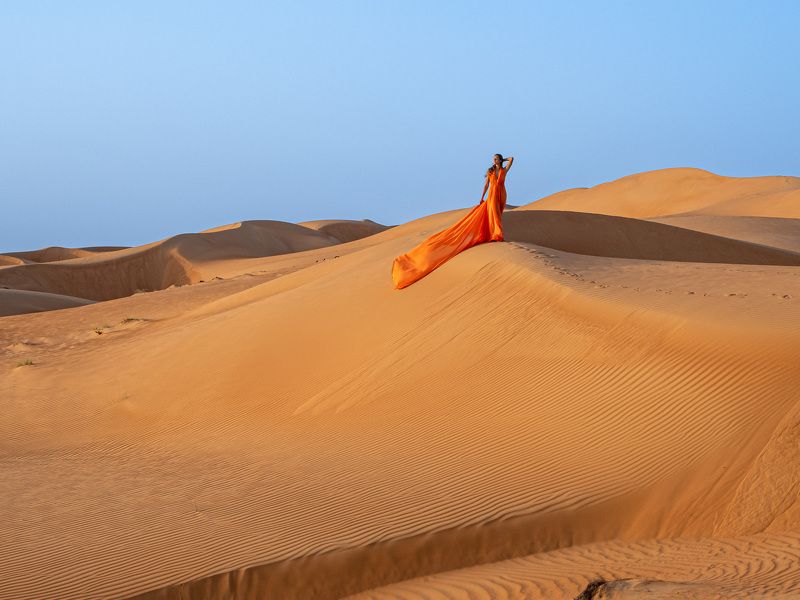 пустыня, рассвет, песок, девушка, платье Рассвет  в пустыне Вахиба фото превью