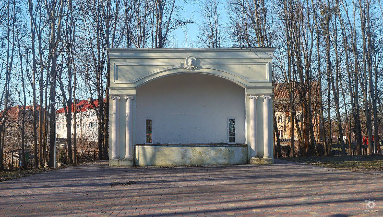 сцена, Россия, Багратионовск, парк, день, Калининградская область, Россия, 2022год,scene, Russia, Bagrationovsk, park, day, Kaliningrad region, Russia, 2022, Vadim Svirin