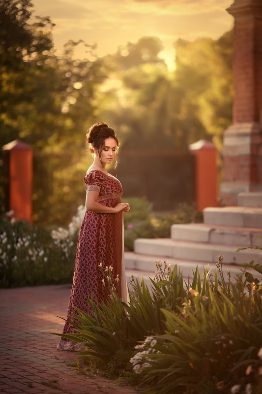 девушка, закат, свет, прошлое Атмосфера прошлого фото превью