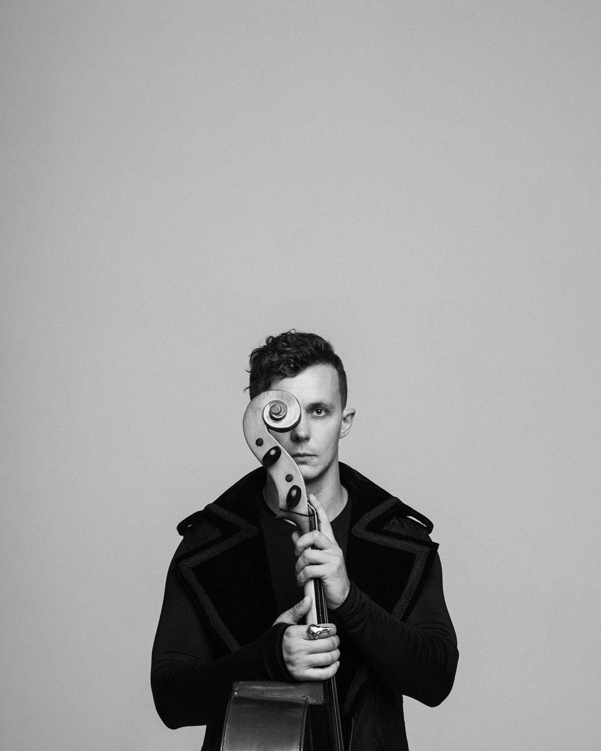 , Александр Емельянов