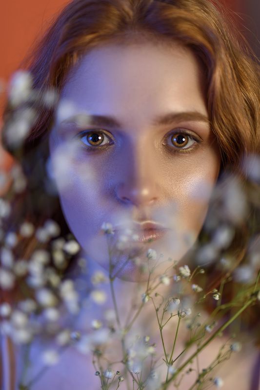 модель, цветы, цвет, красота, гламур, нежность, невинность, свет, арт, художественное, model, innocence, glamour, flowers, glowing, young, beauty, sensual В цвету фото превью