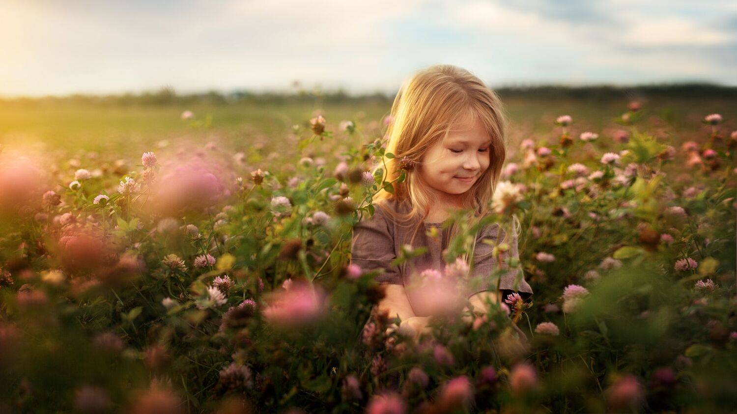 бежит тропинка через луг,, Фотов Ренат