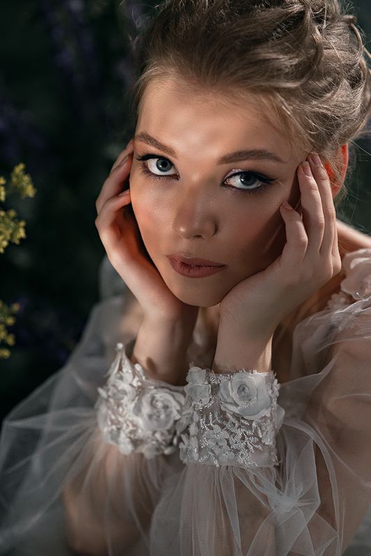 девушка, дым, цветы, свет, весна Софья фото превью