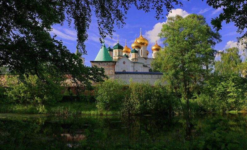 кострома Ипатьевский... фото превью