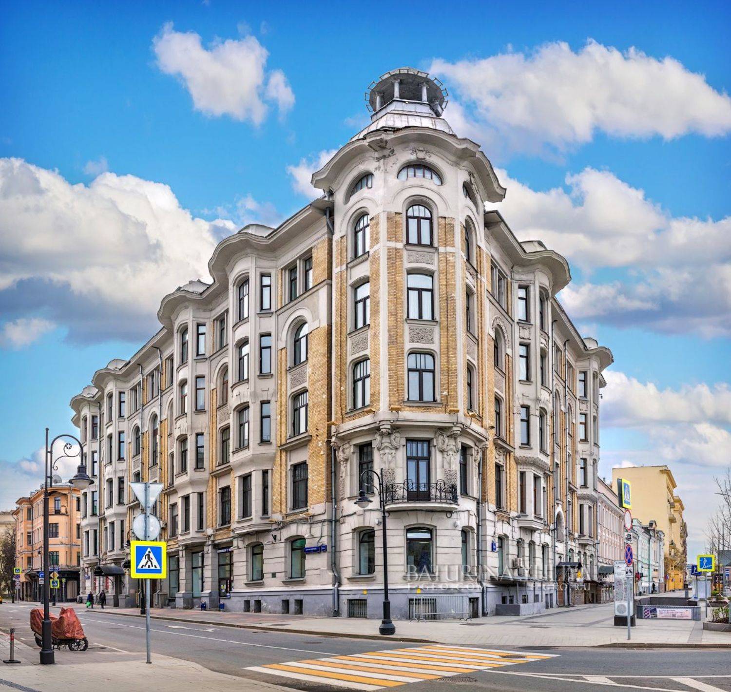 москва, патриаршие пруды, спиридоновка, доходный дом скопника, Юлия Батурина