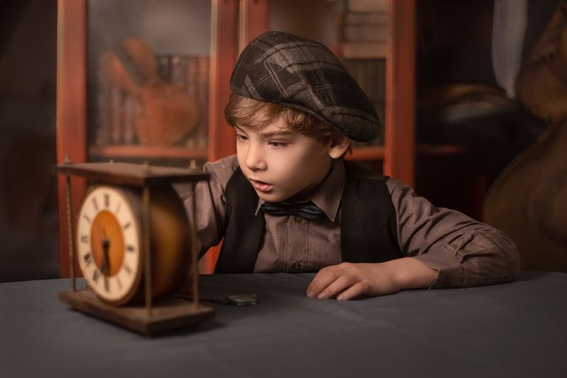 Часовщик фото превью