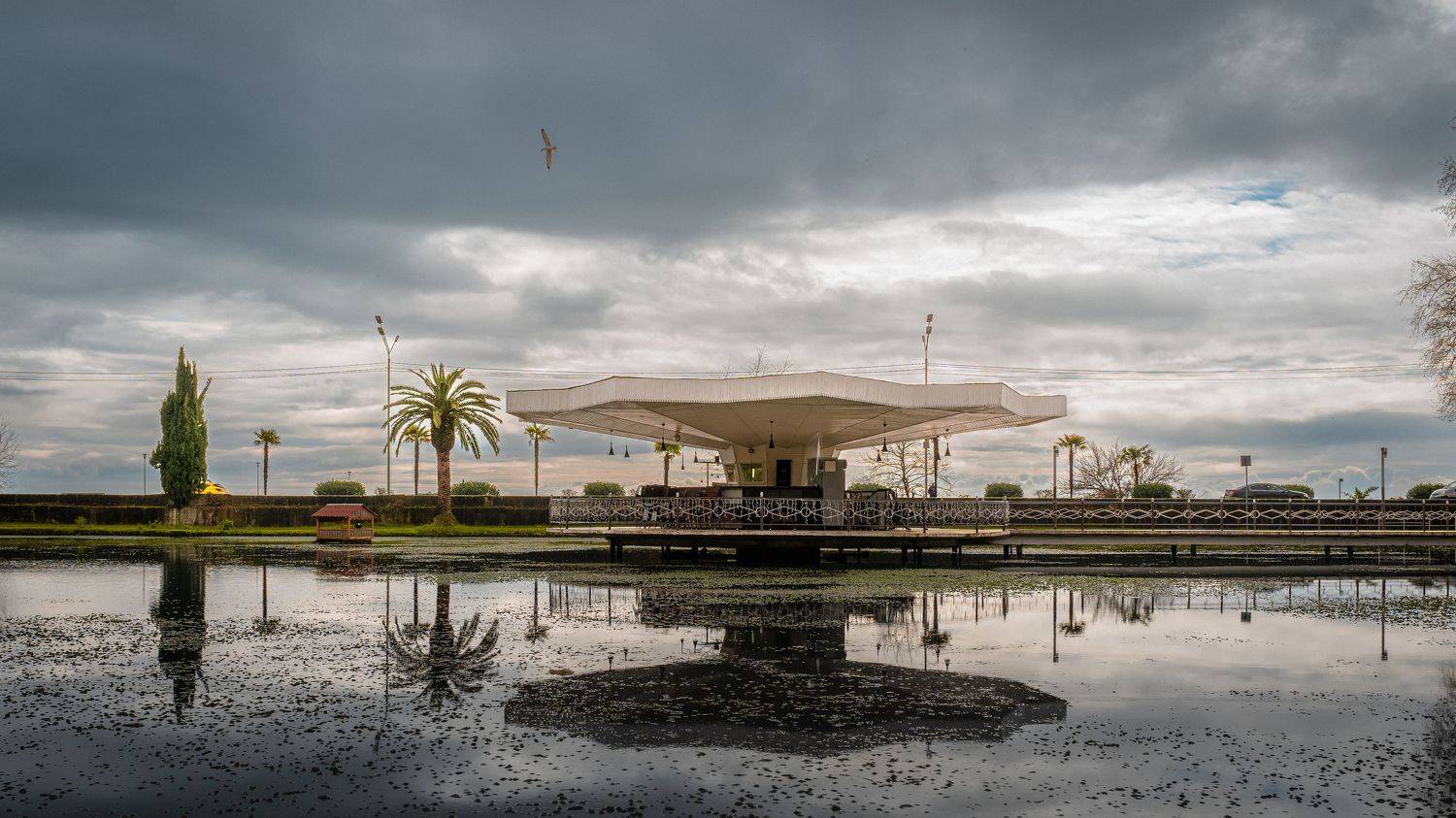 , Юрий Захаров