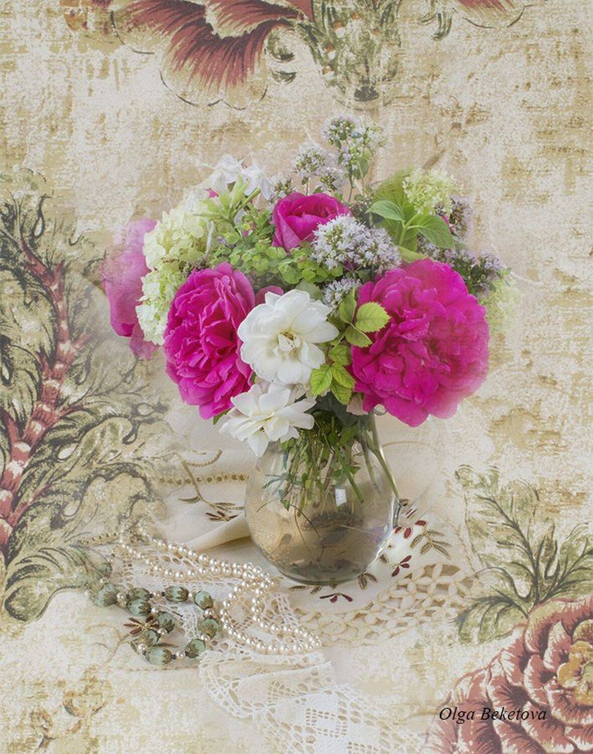 розы, натюрморт, пастель, Бекетова Ольга
