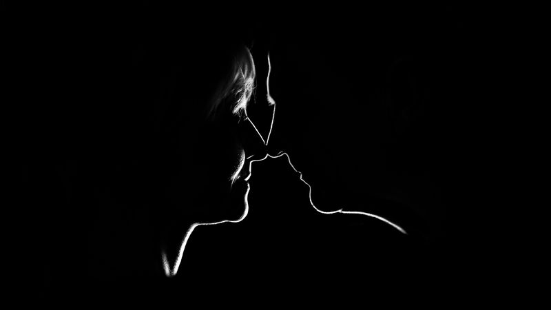 Пара фото превью