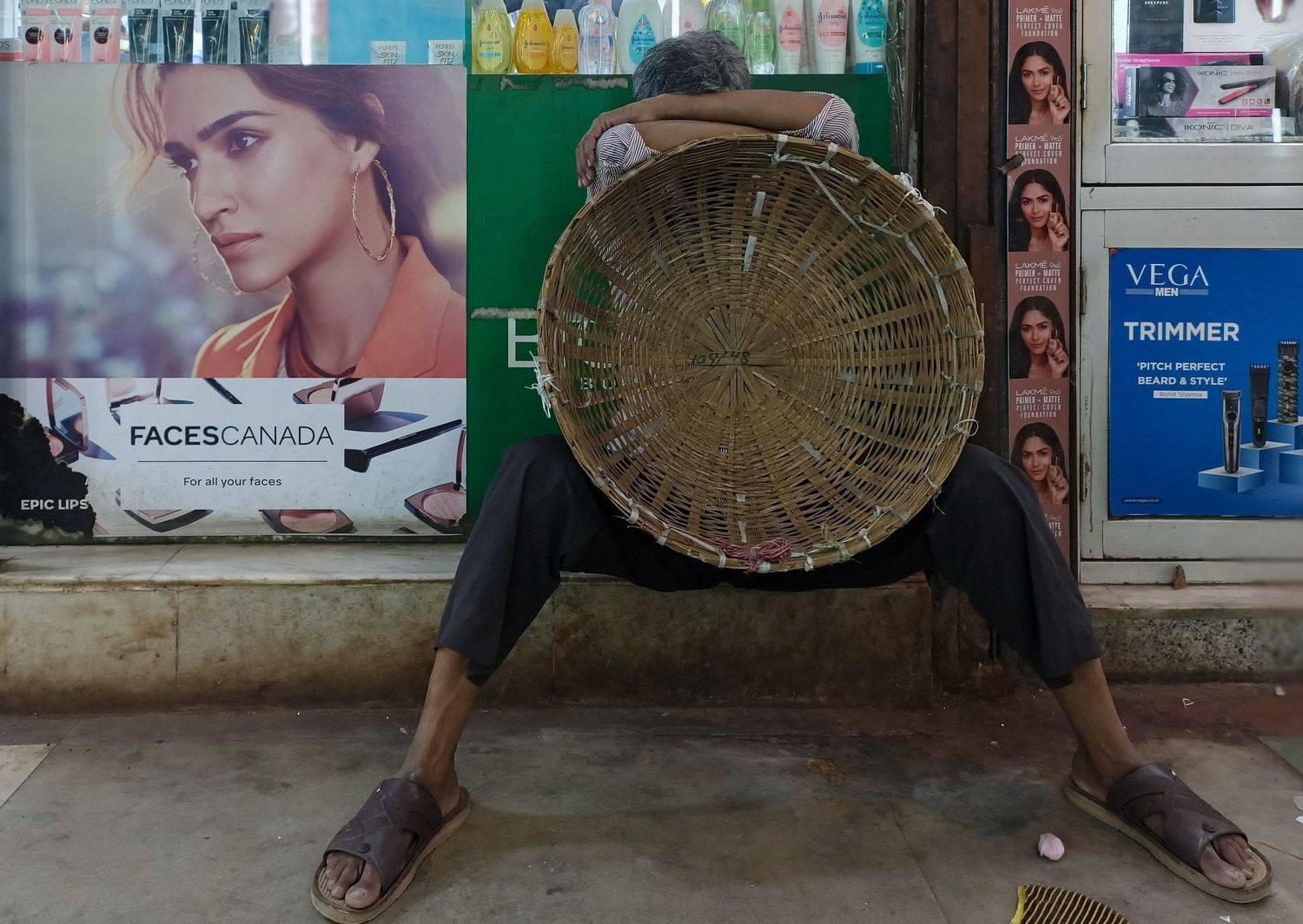 faces, street, moment, paradox, street life, daily life, Mallick Sudipta