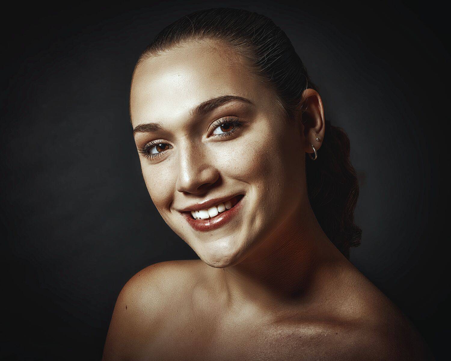 Female Portrait, KAT #23, Raymond Asiala