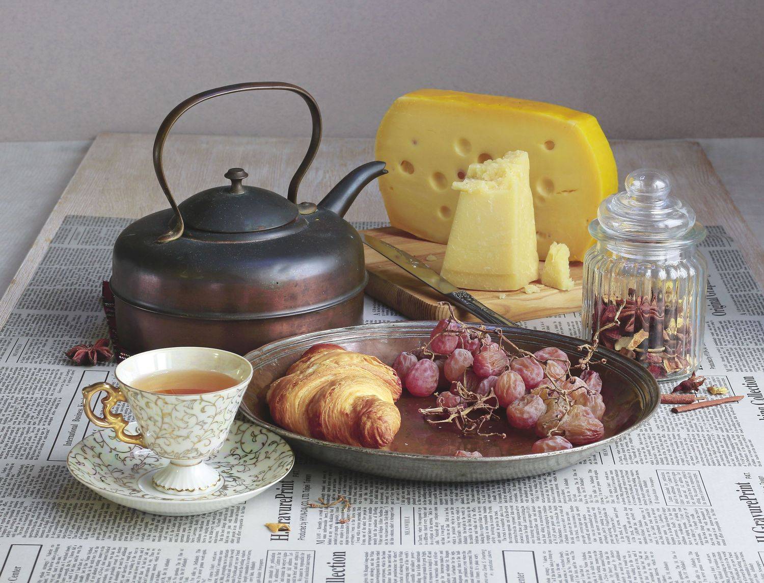 натюрморт, фотонатюрморт, сыр, чай, круссан, фотохудожник, наталья казанцева, Наталья Казанцева