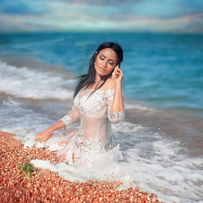 MARINA MORE фото превью